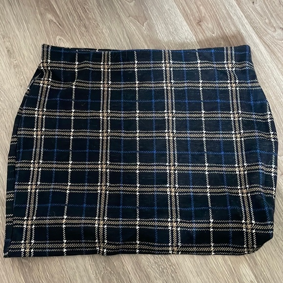 Plaid Zara skirt - Picture 1 of 1